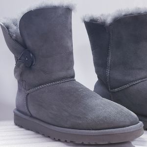 UGG Bailey Button II Boot